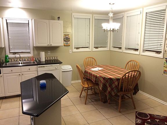 Dining Room Table South Kitchen