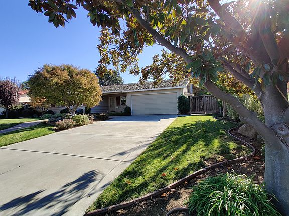 3rd image of 106 Belvale Dr
