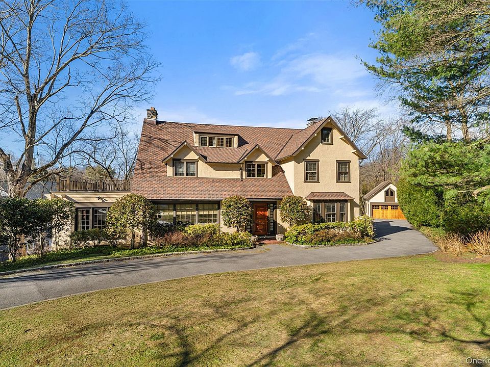 1st image of 11 Mamaroneck Road