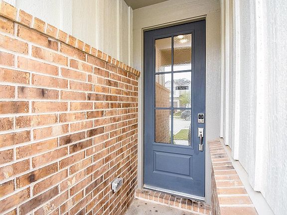 4th image of 21803 Blue Daisy Ct