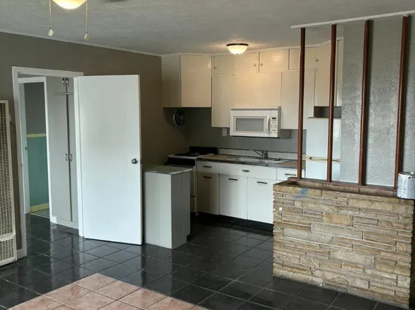 107 E 9th St, Bartlesville, OK