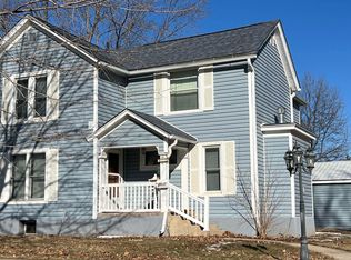 423 W Spring St, New Hampton, IA 50659