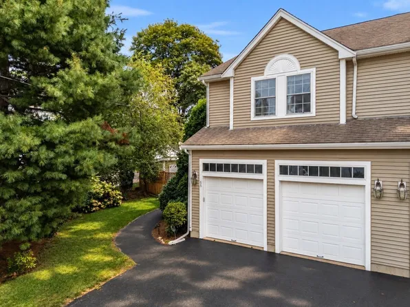 65 Crescent Rd, Needham, MA 02494