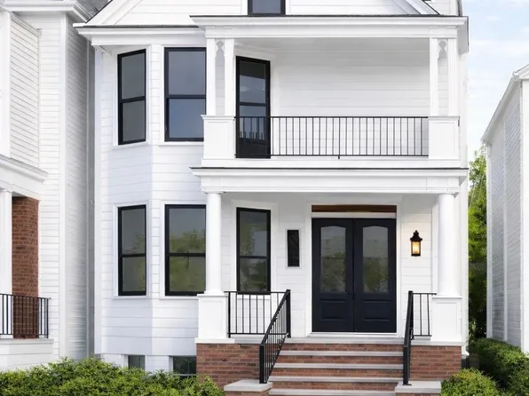 202 Fairview Avenue image 1 of 9