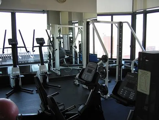 Rented by NY NY Condo, Inc | media 9