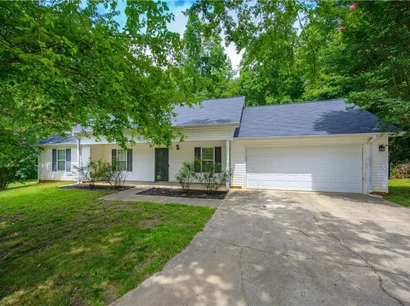 117 Light House Cir, Maysville, GA 30558