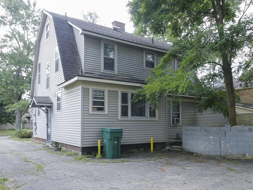 957 Vassar Dr-105