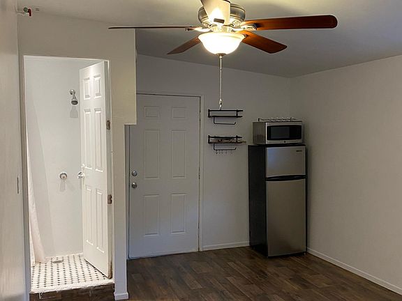 5th image of 24891 Plum Ave