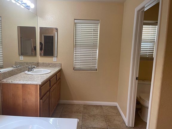 3rd image of 7341 Rocky Gorge Ct