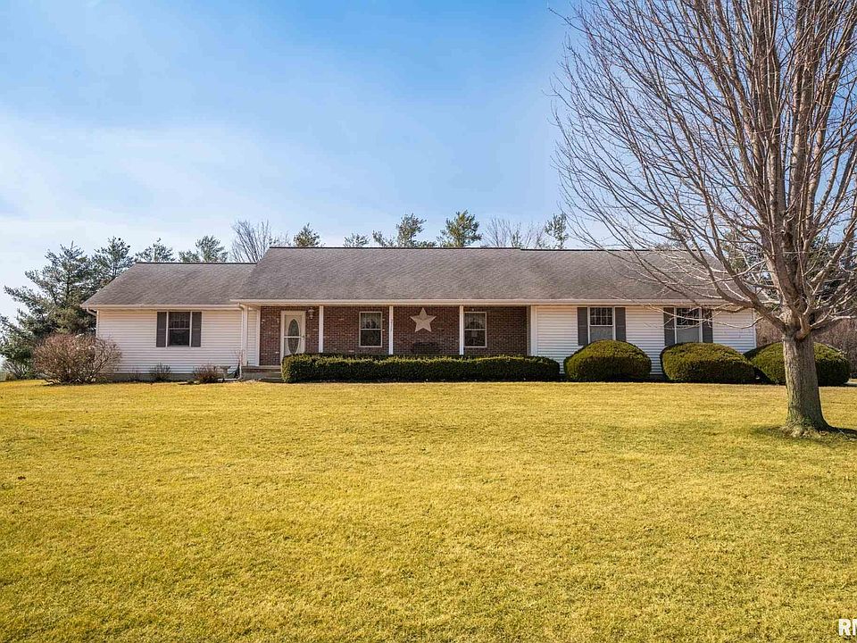 1st image of 415 Deer Lakes Dr