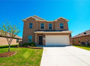 5118 Crystal Lake Ave, Krum, TX 76249