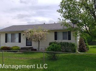 4199 Taft Rd, Flint, MI 48532