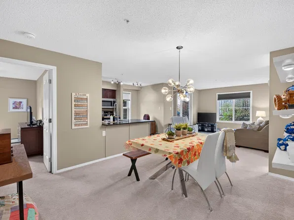 274 McConachie Dr NW #101, Edmonton, AB T5Y 3N4