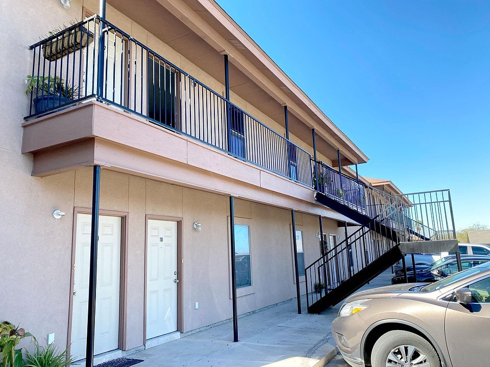 1st image of 1610 E Plum St #3