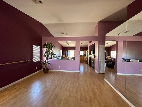 3rd image of 106 Harbor Coast St