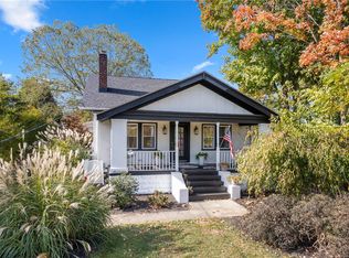 221 Cochran Rd, Pittsburgh, PA 15228