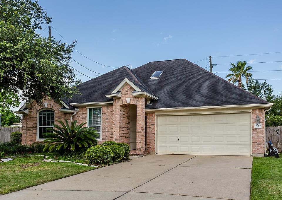 1st image of 3243 Summerland Dr