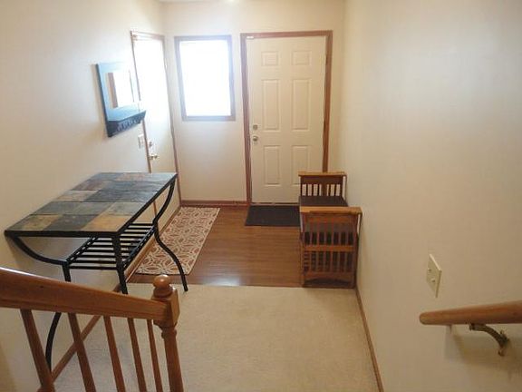 2nd image of 697 Kingfisher Ln APT C
