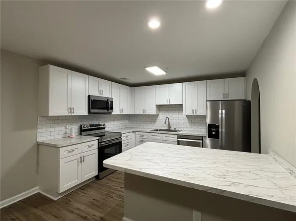 1757 Soapstone Ct, Decatur, GA 30034