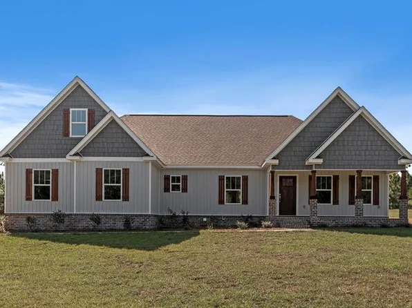 306 Hilltop Rd, Newton, AL 36352
