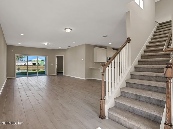 2nd image of 175 CHESTNUT GROVE Road