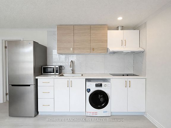5th image of 46 Glen Cameron Rd #A