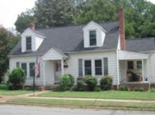 405 S 3rd St, Mebane, NC 27302