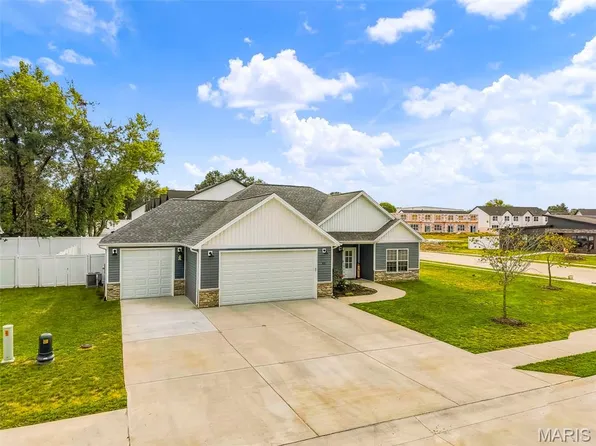 108 Jimmy H Dr, Jonesburg, MO 63351