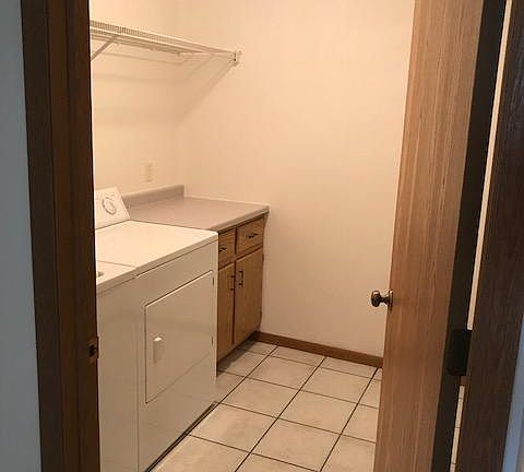 2nd image of 1020 S 39th St #D