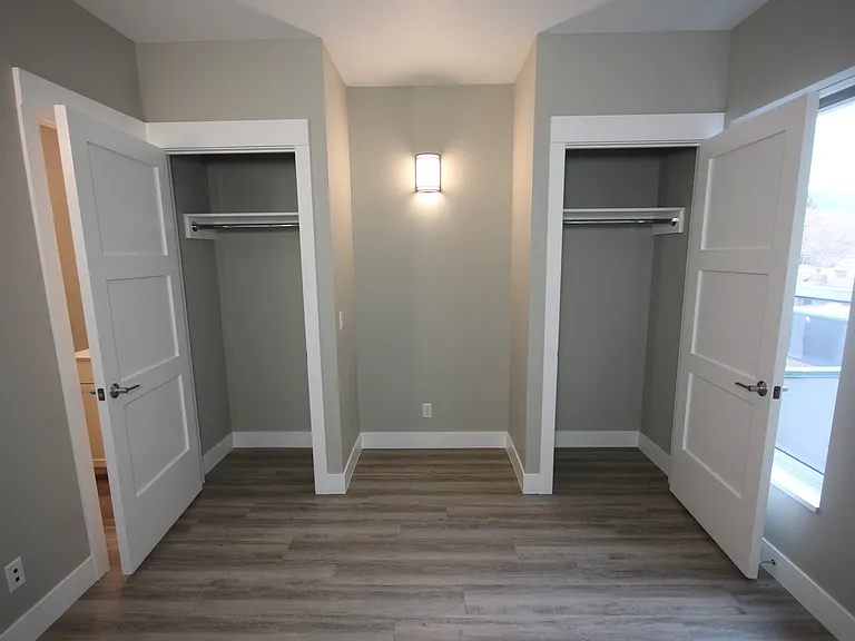 410 Broadway St #301 — Photo 15