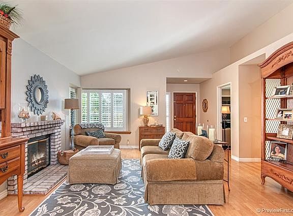 3rd image of 690 Dane Dr