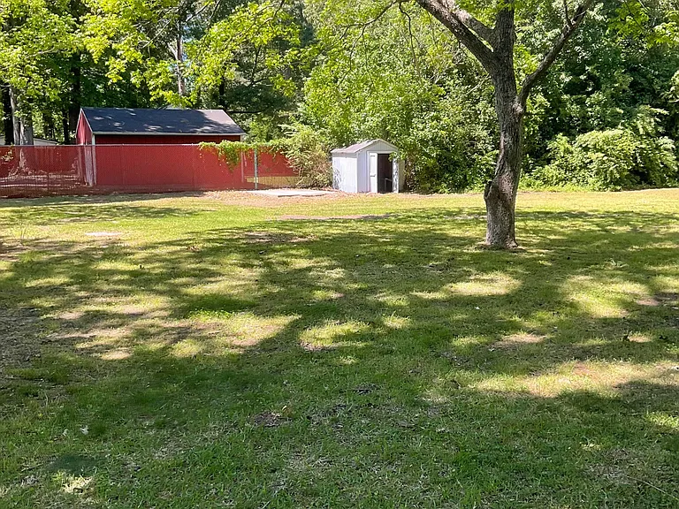 162 Ranchland Dr — Photo 5