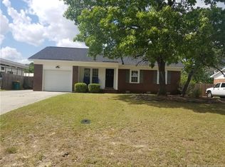 5728 Sagamore Rd, Hope Mills, NC 28348