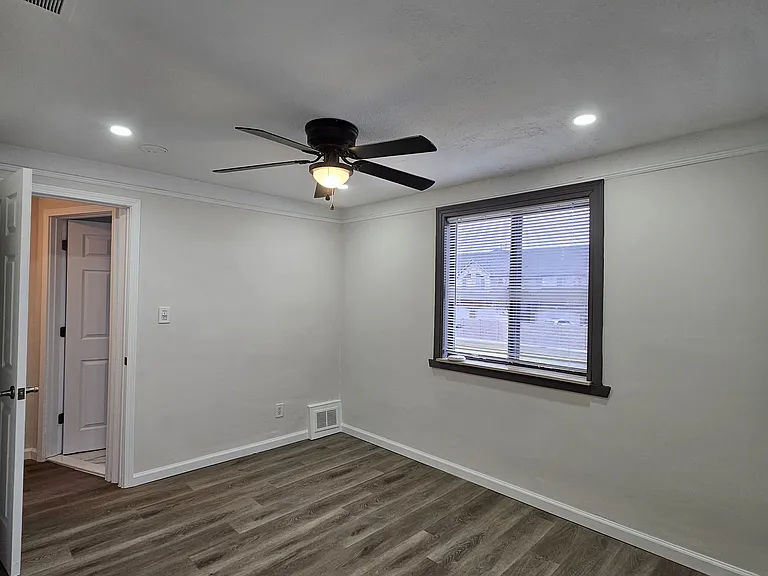 47561 Forton Rd — Photo 12