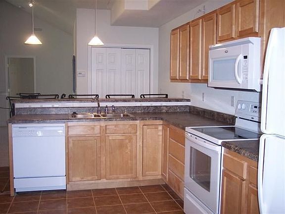 Laundry just steps away!