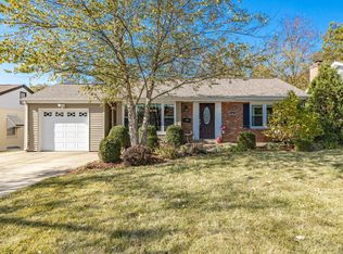 645 Chopin Dr, Saint Louis, MO 63122