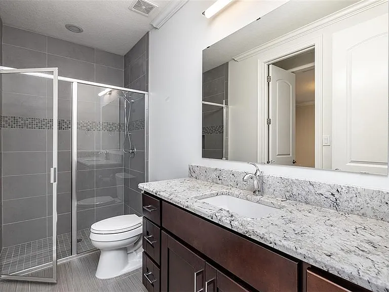 222 S Audubon Ave — Photo 8