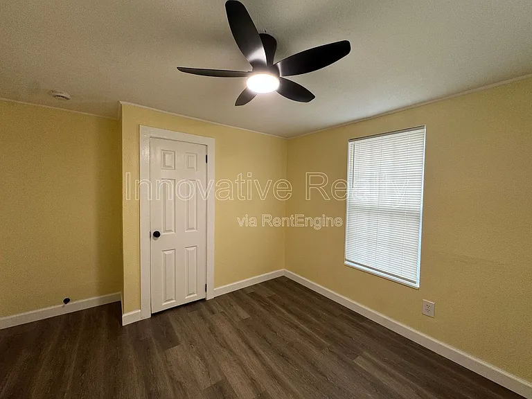 205D N Fern Dr — Photo 11