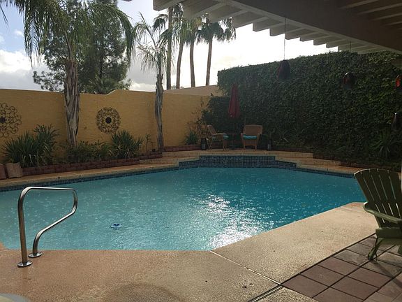 Resort style, private dining pool!