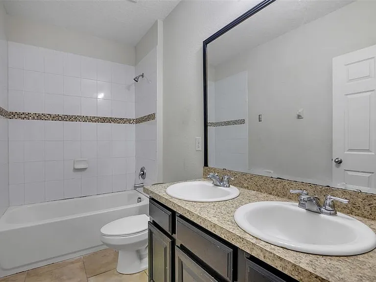 4729 Greycliff Prairie Dr — Photo 20