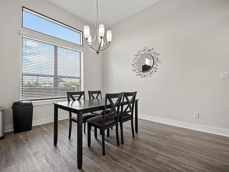 4104 Marina St — Photo 10