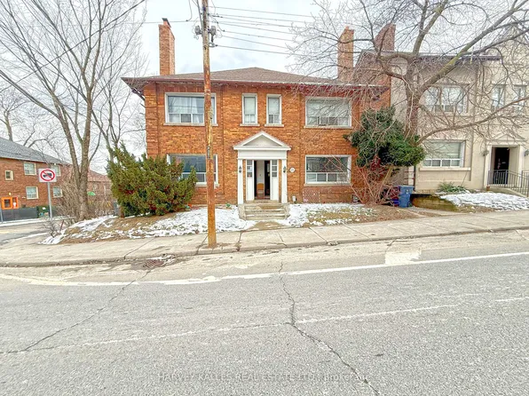 1131 Avenue Rd, Toronto, ON M5N 2E5