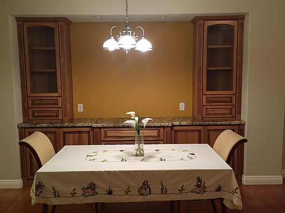 5th image of 377 Ramsay Pl