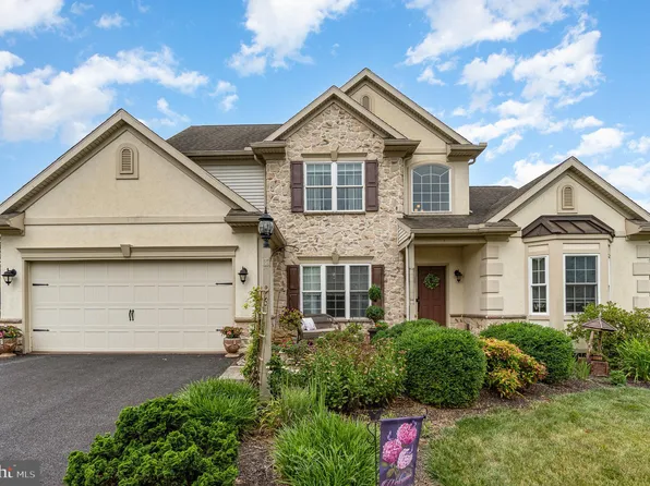 36 Thea Ct, Womelsdorf, PA 19567