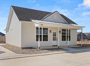 802 S Creek St #108, Fredericksburg, TX 78624