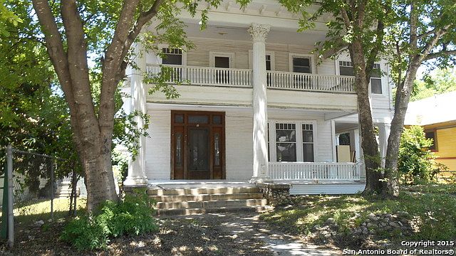 1st image of 121 Dunning Ave