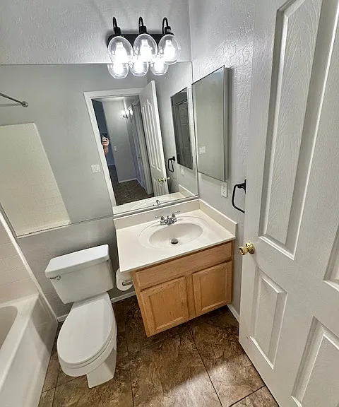 1700 S Weaver Dr — Photo 16
