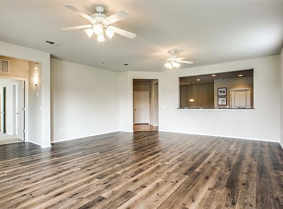 2nd image of 1019 Centennial Mill Ln