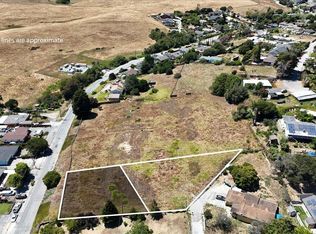 74 Las Lomas Dr, Watsonville, CA 95076