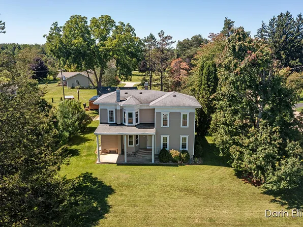 2483 Marquette Rd, Ionia, MI 48846